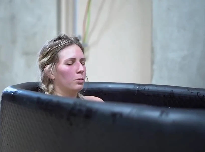 Iceless Cold Tub With 1HP Chiller + FREE WIFI Adaptor